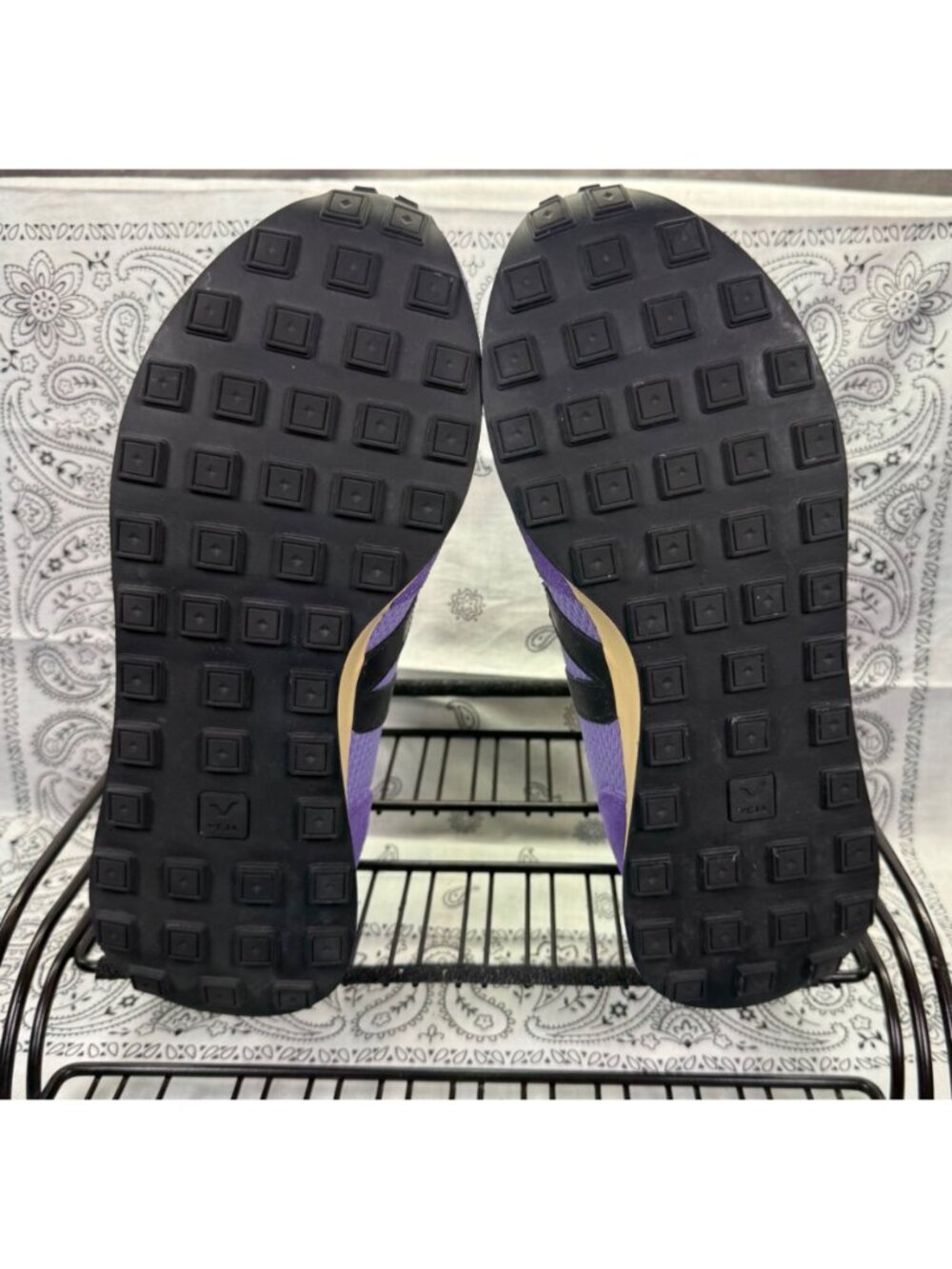 VEJA RIO BRANCO II ALVEOMESH/LAVANDER/BLACK WOMANS 7 MSRP 170.00 WORN 2X - Picture 3 of 10